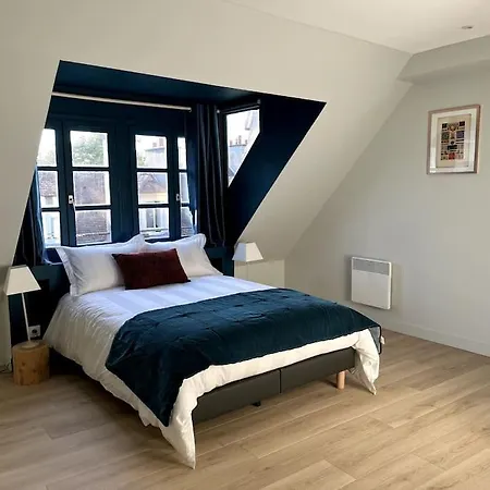 Appartement Duplex 50m2 Rénové, Hyper-centre, St Sauveur *