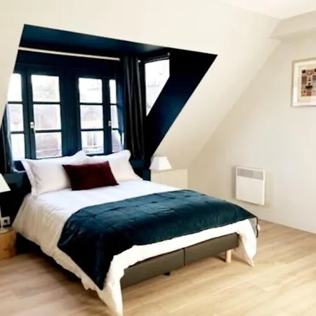 Duplex 50m2 Renove, Hyper-centre, St Sauveur