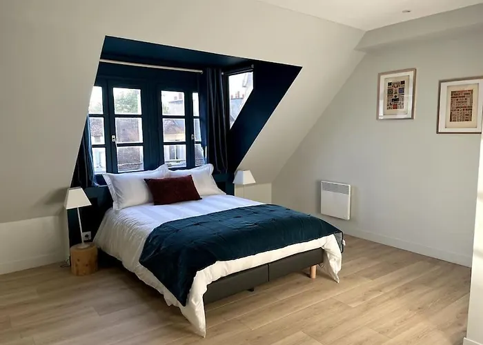 Daire Duplex 50m2 Renove, Hyper-centre, St Sauveur *